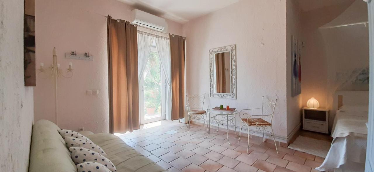 Poggio Bellavista Bed & Breakfast Sampieri Exterior photo