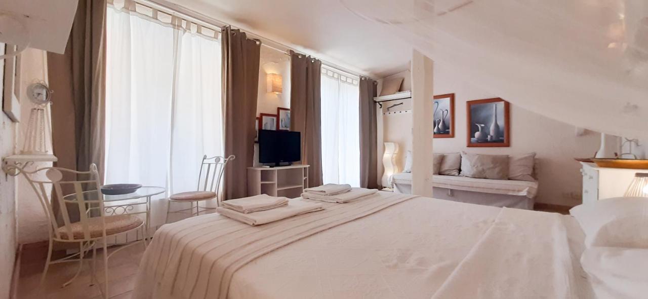 Poggio Bellavista Bed & Breakfast Sampieri Exterior photo
